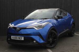 2018 Toyota C-Hr 1.8 Vvt-H Dynamic in Blue — image 3