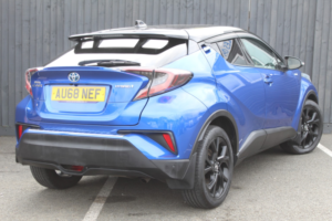 2018 Toyota C-Hr 1.8 Vvt-H Dynamic in Blue — image 6