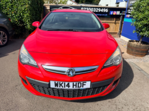 2014 Vauxhall Astra Gtc 1.4t Sport Coupe 3dr Petrol Manual Euro 5 (s/s) (140 Ps) in Red — image 6