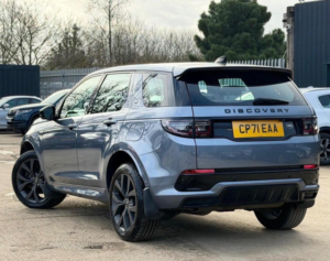 2022 Land Rover Discovery Sport 1.5 P300e 12.2kwh R-Dynamic Se Auto 4WD Euro 6 (s/s) 5dr in Blue — image 3