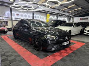 2022 Mercedes-Benz E Class 2.0 E220dh Mhev Amg Line Night Edition in Black — image 5