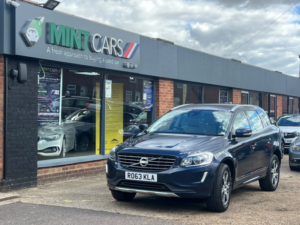 2014 Volvo Xc60 2.4 D4 Se Lux Nav in Blue — image 2
