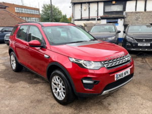 2018 Land Rover Discovery Sport Ed4 Hse in Red — image 2