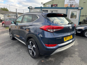 2017 Hyundai Tucson 2.0 Crdi Premium Se Auto 4WD Euro 6 5dr in Blue — image 4