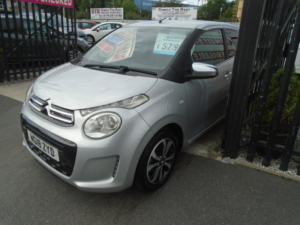 2018 Citroen C1 1.2 Puretech Flair Hatchback 5dr Petrol Manual Euro 6 (82 Ps) in Grey — image 3