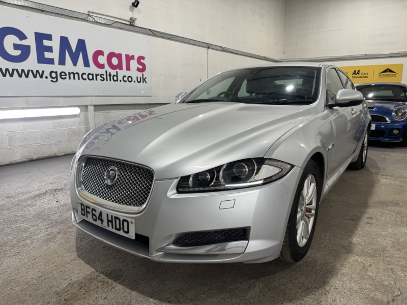 2014 Jaguar Xf 2.2 D Premium Luxury in Silver — image 1