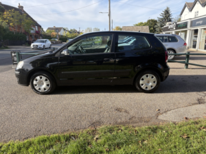 2007 Volkswagen Polo 1.2 E in Black — image 3