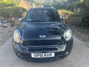 2011 MINI Countryman 1.6 Cooper S All4 Countryman in Black — image 2