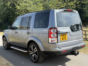 2012 Land Rover Discovery 4 3.0 Sd V6 Hse in Grey — image 4
