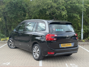 2015 Citroen Grand C4 Picasso 1.6 Bluehdi Exclusive in Black — image 2