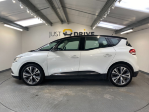 2018 Renault Scenic 1.5 Dci Dynamique Nav MPV 5dr Diesel Manual Euro 6 (s/s) (110 Ps) in White — image 2