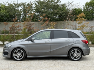 2017 Mercedes-Benz B Class 2.1 B200d Amg Line in Grey — image 5