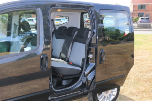 2020 Fiat Qubo 1.3 1.3 Multijet 80hp Lounge in Black — image 6