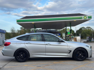 2017 BMW 3 Series Gran Turismo 2.0 330i M Sport Gt Auto Euro 6 (s/s) 5dr in Silver — image 3
