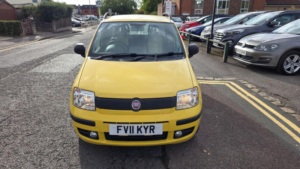 2011 Fiat Panda 1.2 Mylife 5dr in Yellow — image 2