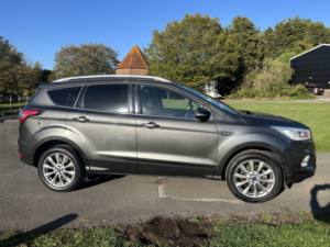 2019 Ford Kuga 1.5 T Ecoboost Titanium Edition in Grey — image 4