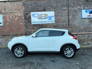 2012 Nissan Juke 1.6 Juke Acenta Premium 5dr in White — image 5