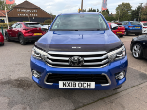 2018 Toyota Hilux 2.4 D-4d Invincible X Pickup Double Cab 4dr Diesel Auto 4WD Euro 6 (s/s) (tss, 3.5t) (150 Ps) in Blue — image 5