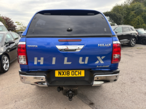 2018 Toyota Hilux 2.4 D-4d Invincible X Pickup Double Cab 4dr Diesel Auto 4WD Euro 6 (s/s) (tss, 3.5t) (150 Ps) in Blue — image 6