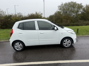 2011 Hyundai I10 1.2 Active in White — image 5