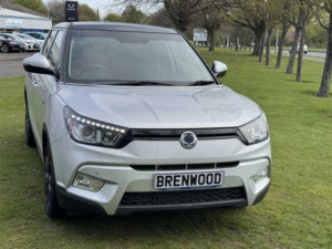 2016 Ssangyong Tivoli 1.6 E-Xdi Elx SUV 5dr Diesel Auto 4WD Euro 6 (115 Ps) in Silver — image 2