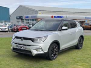 2016 Ssangyong Tivoli 1.6 E-Xdi Elx SUV 5dr Diesel Auto 4WD Euro 6 (115 Ps) in Silver — image 4