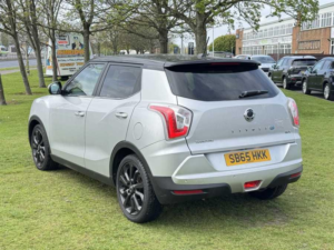 2016 Ssangyong Tivoli 1.6 E-Xdi Elx SUV 5dr Diesel Auto 4WD Euro 6 (115 Ps) in Silver — image 5