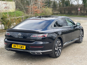 2021 Volkswagen Arteon 1.4 Tsi 13kwh R-Line in Black — image 2