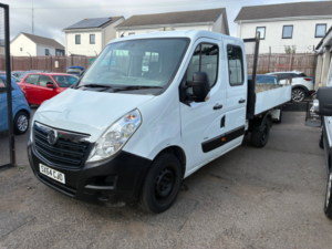2015 Vauxhall Movano 2.3 Cdti 3500 Chassis Double Cab 4dr Diesel Manual Rwd L2 H1 Euro 5 (125 Ps) in White — image 2