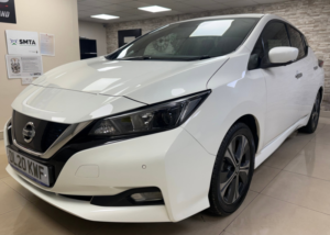 2020 Nissan Leaf 40kwh N-Connecta Hatchback 5dr Electric Auto (150 Ps) in Multicolour — image 2