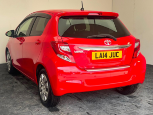 2014 Toyota Yaris 1.33 Dual Vvt-I Icon Multidrive S Euro 5 5dr in Other — image 3