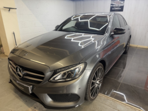 2017 Mercedes-Benz C Class 2.0 C350e 6.4kwh Amg Line in Grey — image 6