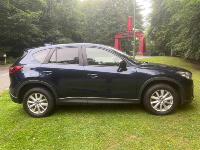 2015 Mazda Cx-5 2.2 Skyactiv-D Se-L Nav in Blue — image 1