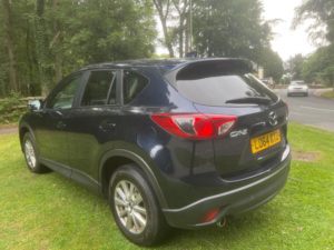 2015 Mazda Cx-5 2.2 Skyactiv-D Se-L Nav in Blue — image 6