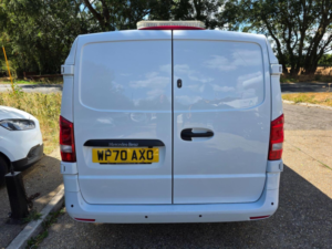 2020 Mercedes-Benz Vito 1.7 114 Cdi Progressive Fwd L2 Euro 6 (s/s) 5dr (lwb) in White — image 4