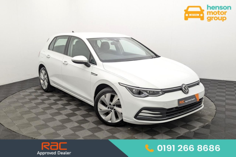 2021 Volkswagen Golf 1.5 Tsi Style Hatchback 5dr Petrol Manual Euro 6 (s/s) (130 Ps) in White — image 1