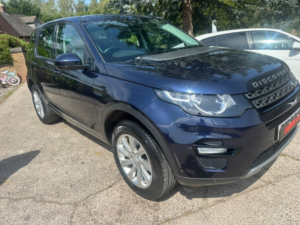 2015 Land Rover Discovery Sport 2.0 Td4 Se Tech in Blue — image 4