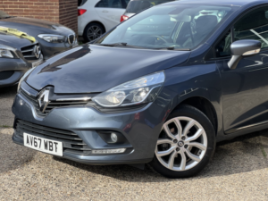 2017 Renault Clio 0.9 Dynamique Nav Tce 90 in Grey — image 6