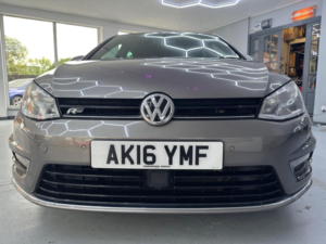 2016 Volkswagen Golf 2.0 Tdi Bluemotion Tech R-Line Edition DSG Euro 6 (s/s) 5dr in Grey — image 2