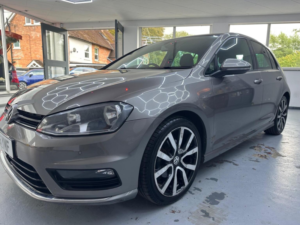 2016 Volkswagen Golf 2.0 Tdi Bluemotion Tech R-Line Edition DSG Euro 6 (s/s) 5dr in Grey — image 3