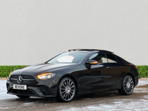 2021 Mercedes-Benz E-Class 2.0 E300h Mhev Amg Line Night Edition (premium Plus) Coupe 2dr Petrol Hybrid G-Tronic+ Euro 6 (s/s) (272 Ps) in Black — image 3