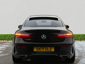 2021 Mercedes-Benz E-Class 2.0 E300h Mhev Amg Line Night Edition (premium Plus) Coupe 2dr Petrol Hybrid G-Tronic+ Euro 6 (s/s) (272 Ps) in Black — image 6