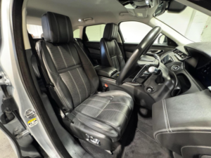 2022 Land Rover Range Rover Velar 3.0 D300 Mhev R-Dynamic Hse Auto 4WD Euro 6 (s/s) 5dr in Silver — image 3
