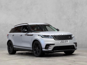 2022 Land Rover Range Rover Velar 3.0 D300 Mhev R-Dynamic Hse Auto 4WD Euro 6 (s/s) 5dr in Silver — image 6