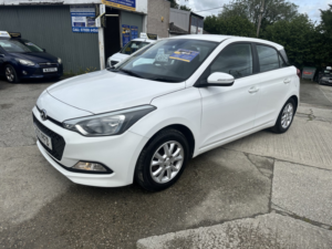 2017 Hyundai I20 1.2 I20 Se 1.2 84ps My17 in White — image 5
