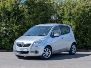 2014 Vauxhall Agila 2014 1 Year Mot 4 Brand New Tyres Recent Service in Silver — image 3