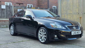 2011 Lexus Is 2.5 250 V6 Advance Auto Euro 5 4dr in Black — image 4