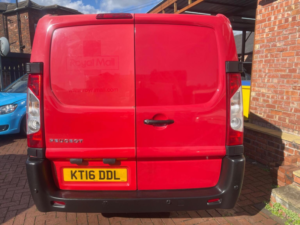 2016 Peugeot Expert 1.6 Hdi L2 H1 4dr in Red — image 6