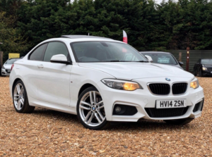 2014 BMW 2 Series 2.0 220i M Sport Euro 6 (s/s) 2dr in White — image 5