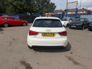 2014 Audi A1 1.6 Tdi Se Sportback Euro 5 (s/s) 5dr in White — image 5